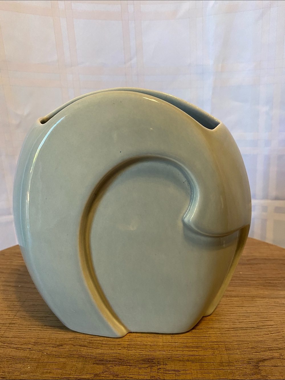 Vintage Red Wing Art Pottery Art Deco Ceramic Vase Belle Kogan B1418 Mid Century